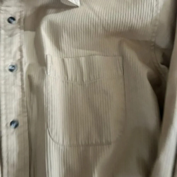 Khaki color button down - Picture 3 of 4
